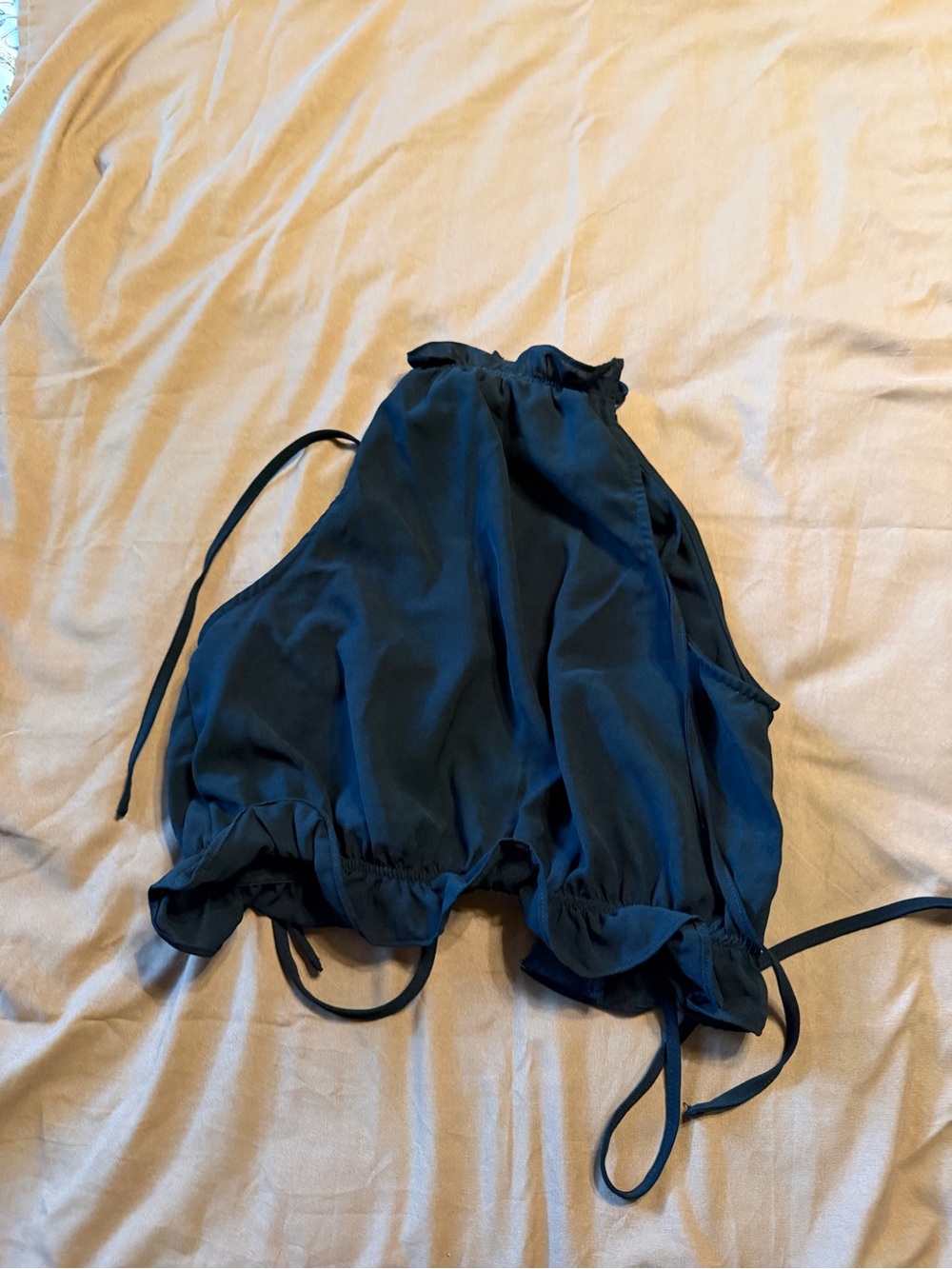 SHEIN Ruched Halter Crop Top